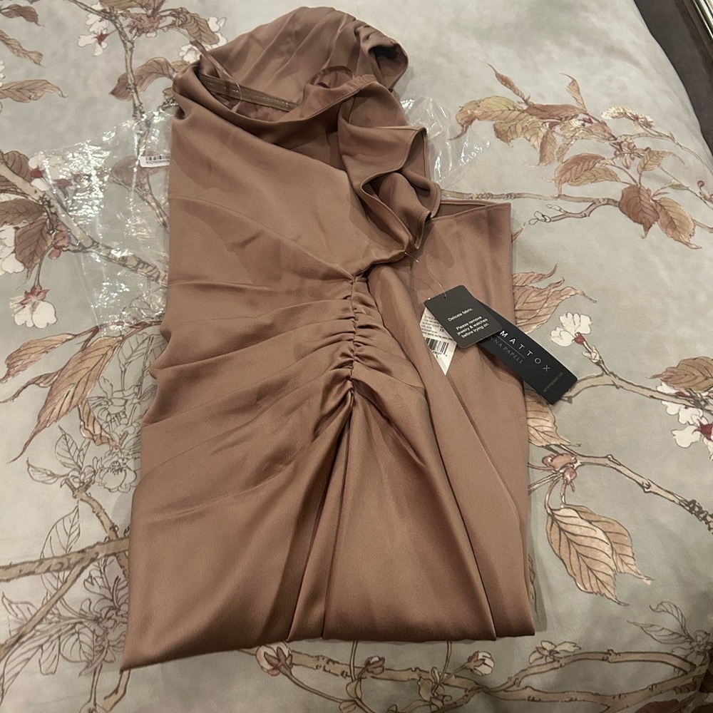 Satin One-Shoulder Midi Dress - Picture 4 of 4